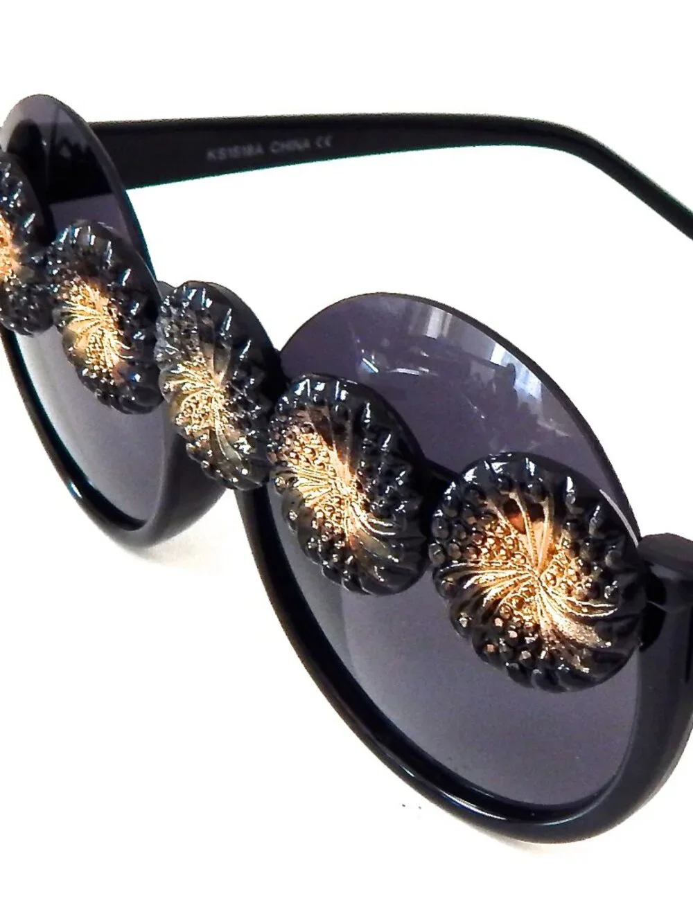 GASOLINE GLAMOUR DOUBLE DEUCE DALTON PEEKABOO SUNGLASSES♠️♠️♠️
